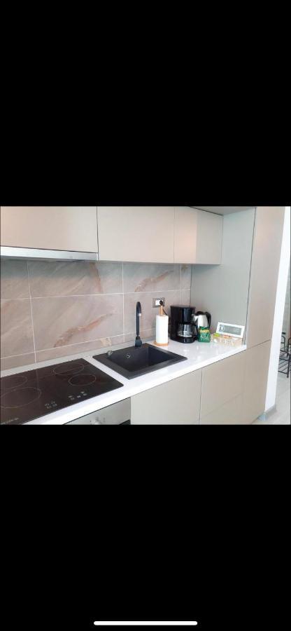 Bea Apartament On The Beach -Mamaia Nord Нэводари Экстерьер фото