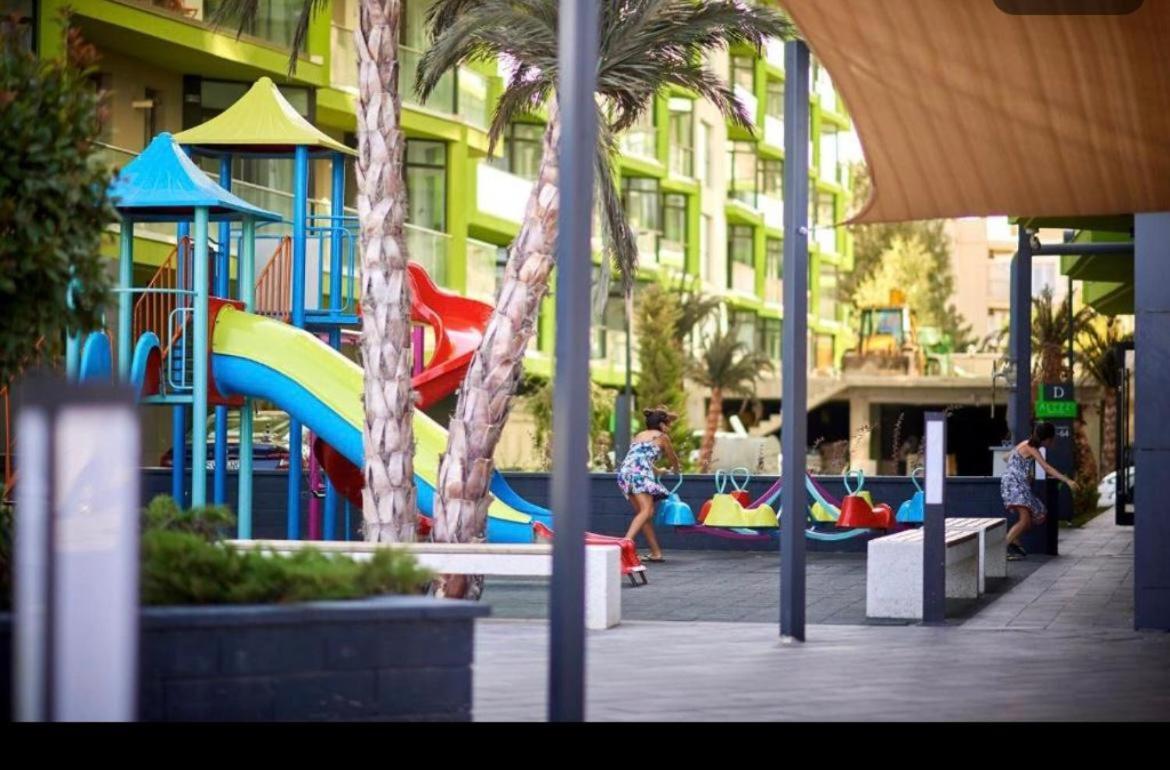 Bea Apartament On The Beach -Mamaia Nord Нэводари Экстерьер фото
