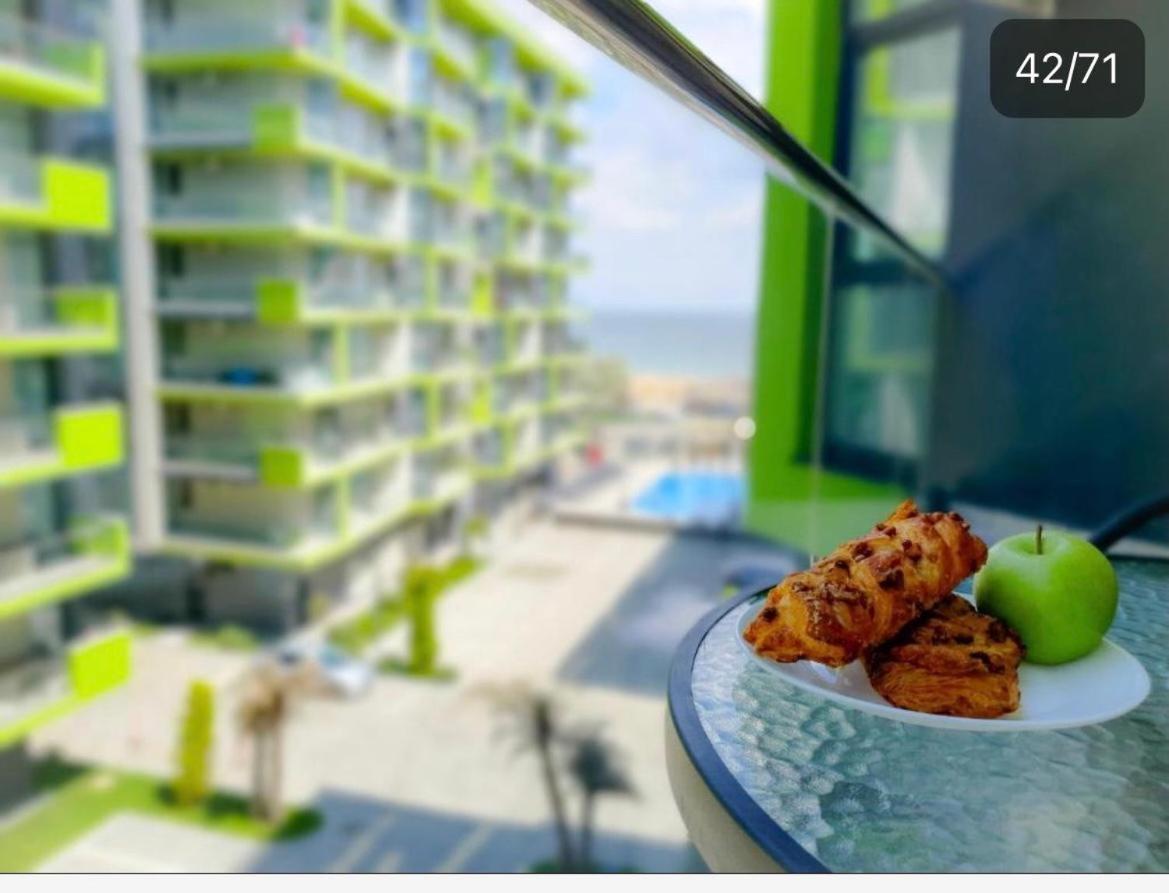 Bea Apartament On The Beach -Mamaia Nord Нэводари Экстерьер фото