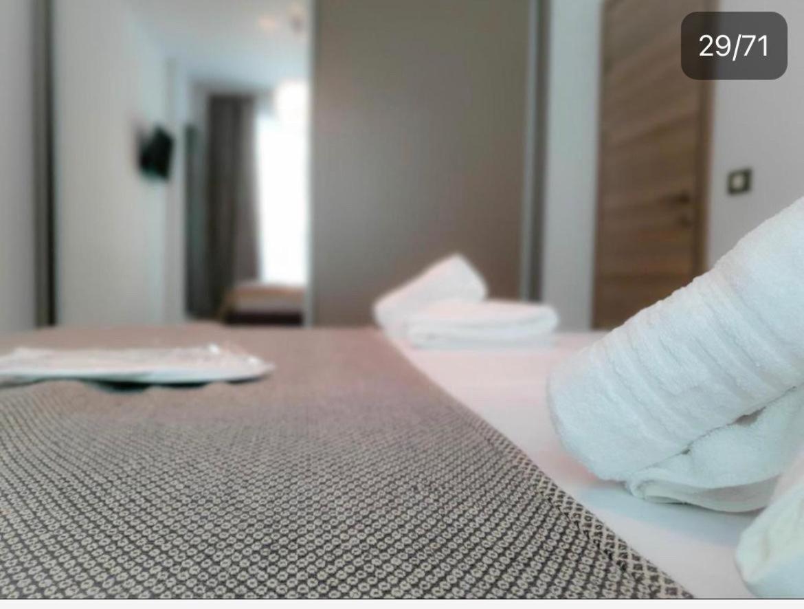 Bea Apartament On The Beach -Mamaia Nord Нэводари Экстерьер фото
